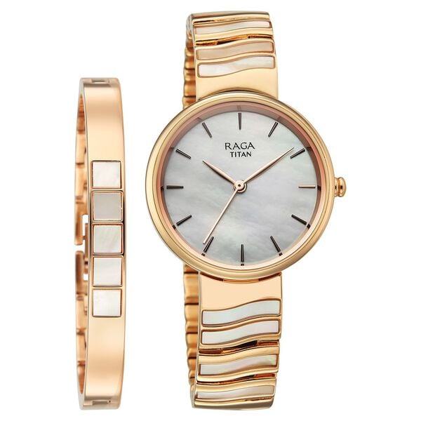 Titan 2810WM03F Raga Power Pearls Quartz Analog Watch with Mother of Pearl Dial and Rose Gold Metal strap for Women 32mm