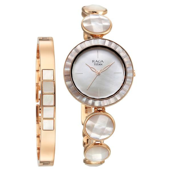 Titan 95250WM01F Raga Power Pearls Quartz Analog Watch with Mother of Pearl Dial and Rose Gold Metal strap for Women