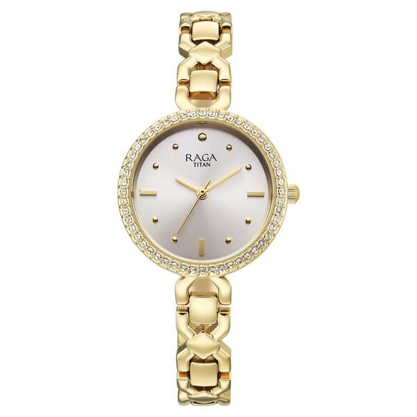 Titan 95420YM01 Raga Spotlight Quartz Analog Watch with Silver Dial and Golden Metal Strap for Women 30mm